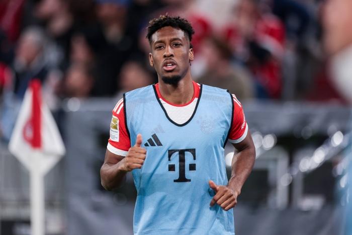 土媒：费内巴切租借+选择买断报价科曼，穆帅与球员对话