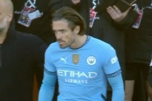 今日趣图：曼彻斯特价值2亿的出场动作—bro以为自己是GOAT安东尼