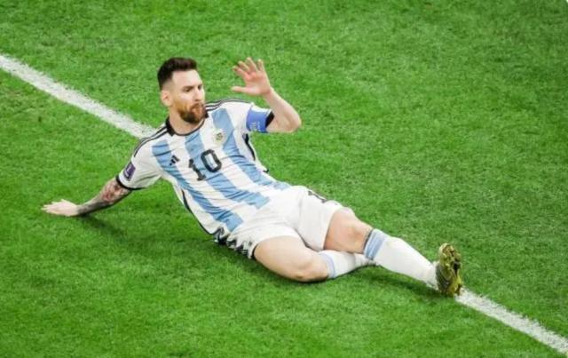 PP电子官方-诸神黄昏终结梅罗之争 新王竞赛姆巴佩难寻对手？